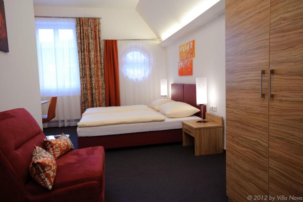 Villa Nova - Hotel Garni Waidhofen an der Ybbs Szoba fotó